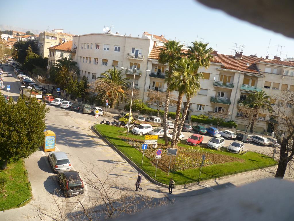 Felix Apartman *